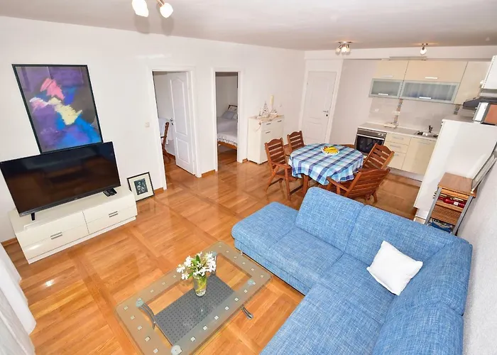 Mirela Apartment