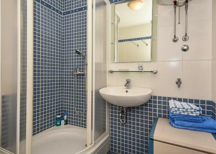 Mirela Apartment *